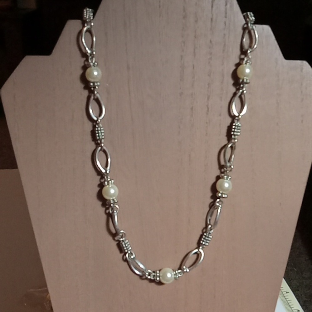 Cookie Lee signed Faux pearls silver tone